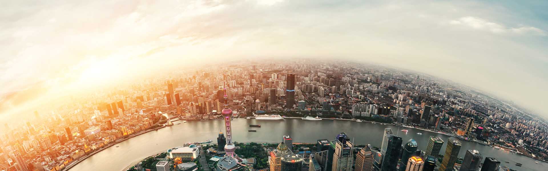 一款適合中小型企業(yè)綜合全面的云解決方案，專為希望在持續(xù)優(yōu)化業(yè)務運營的同時實現(xiàn)盈利性增長的中小型企業(yè)設計
